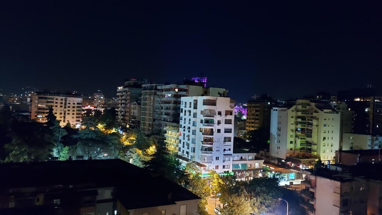 Spacious Family-Friendly Apartment In The Heart Of Bllok Tiranë Eksteriør bilde