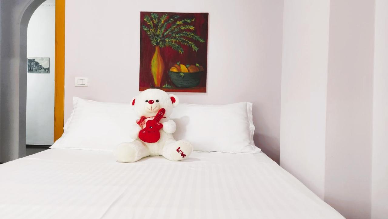 Spacious Family-Friendly Apartment In The Heart Of Bllok Tiranë Eksteriør bilde
